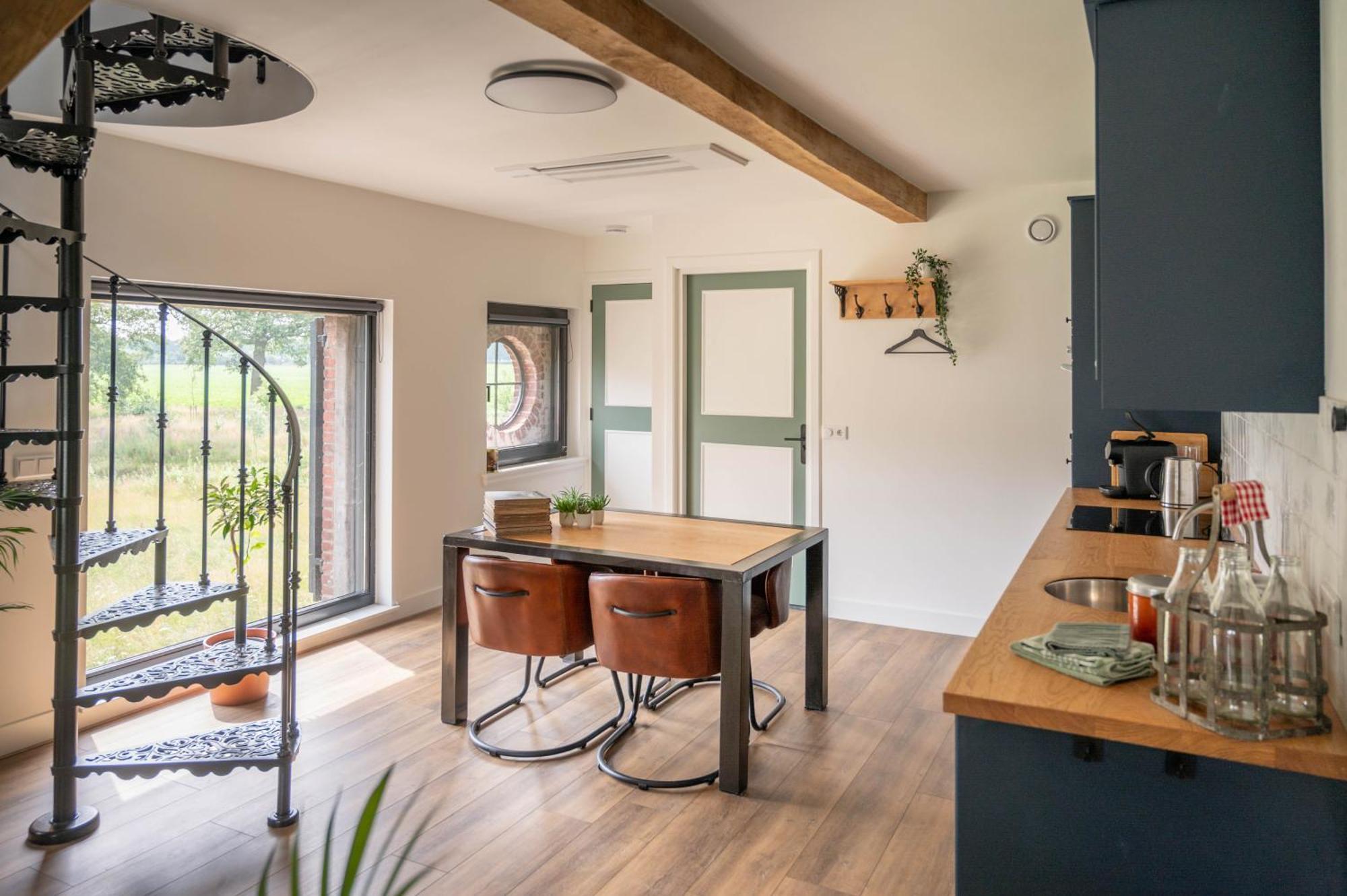 암트 델덴 Het Heerengoedt B&B 외부 사진
